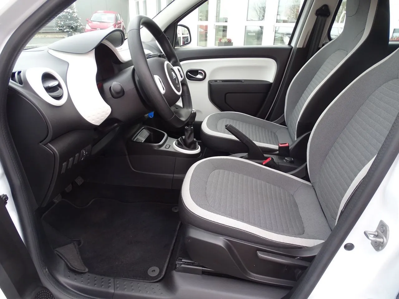 Renault Twingo SCe 75 Bluetooth...  Image 5